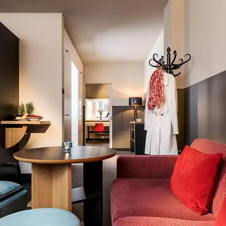 Apartment040