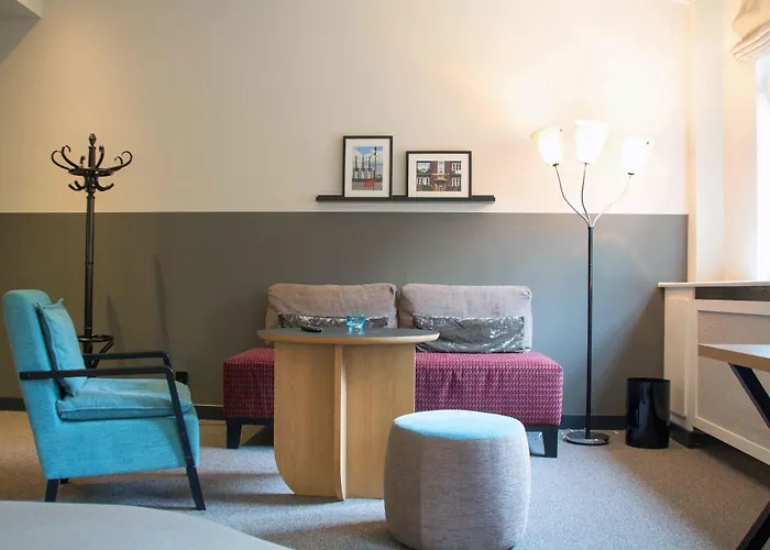 Apartment040