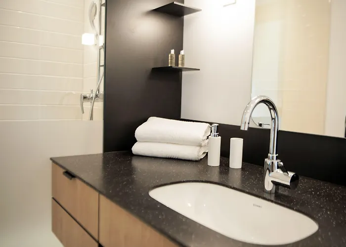 Apartment040